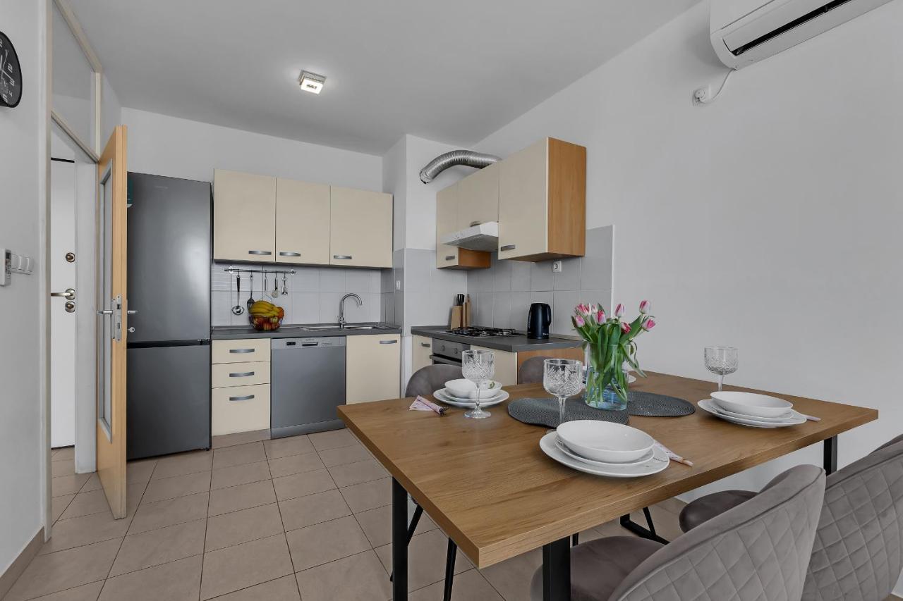 Apartman Magnolia Макарска Экстерьер фото