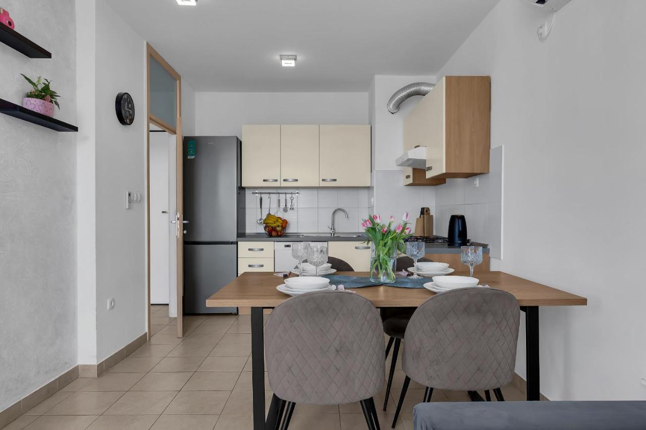Apartman Magnolia Макарска Экстерьер фото